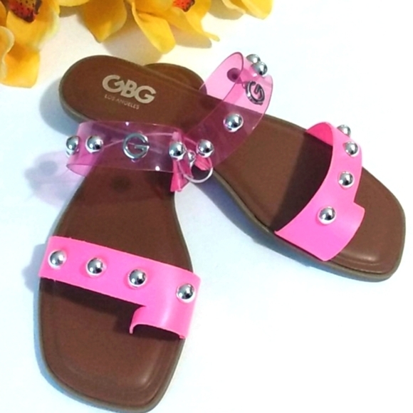 GBG Los Angles Pink Silver Stud Thong Sandals SIZE 7.5 NWOT - Picture 2 of 8